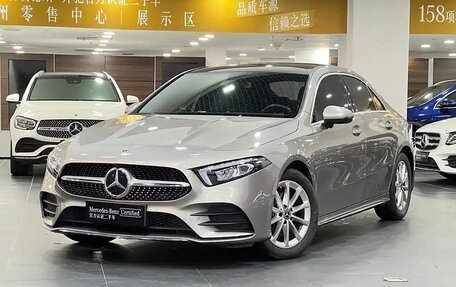 Mercedes-Benz A-Класс, 2021 год, 2 520 000 рублей, 2 фотография