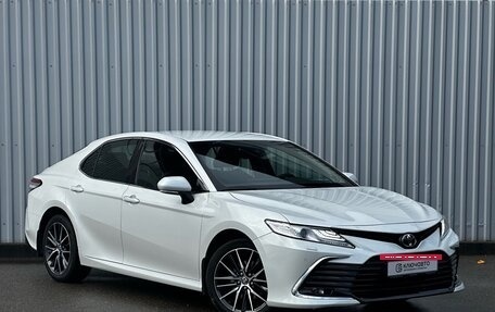 Toyota Camry, 2021 год, 3 490 000 рублей, 6 фотография