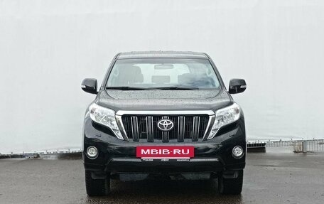 Toyota Land Cruiser Prado 150 рестайлинг 2, 2017 год, 4 100 000 рублей, 2 фотография