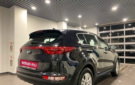 KIA Sportage IV рестайлинг, 2017 год, 2 010 000 рублей, 3 фотография