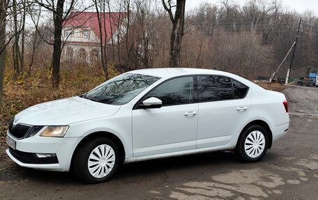 Skoda Octavia, 2019 год, 1 370 000 рублей, 2 фотография