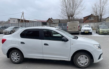 Renault Logan II, 2019 год, 780 000 рублей, 2 фотография