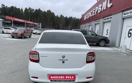 Renault Logan II, 2019 год, 780 000 рублей, 4 фотография