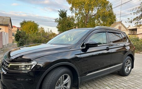 Volkswagen Tiguan II, 2017 год, 2 590 000 рублей, 13 фотография