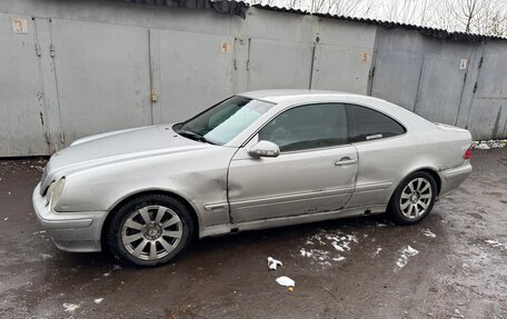 Mercedes-Benz CLK-Класс, 2000 год, 350 000 рублей, 13 фотография