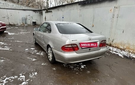 Mercedes-Benz CLK-Класс, 2000 год, 350 000 рублей, 9 фотография