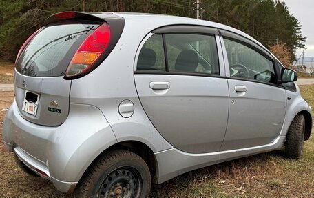 Mitsubishi i-MiEV, 2011 год, 780 000 рублей, 3 фотография