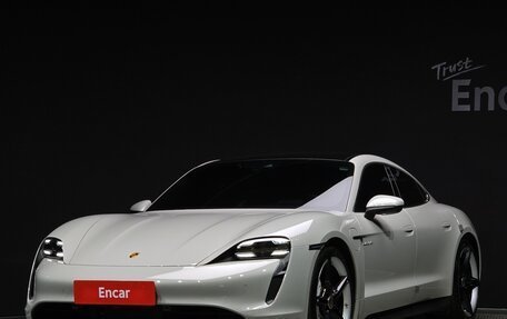 Porsche Taycan I, 2021 год, 11 880 406 рублей, 2 фотография