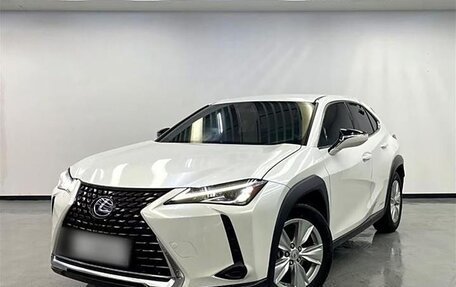 Lexus UX I, 2020 год, 2 800 000 рублей, 4 фотография