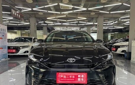 Toyota Camry, 2024 год, 3 689 000 рублей, 2 фотография