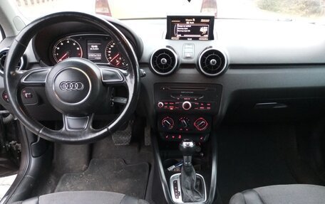 Audi A1, 2010 год, 1 070 000 рублей, 2 фотография