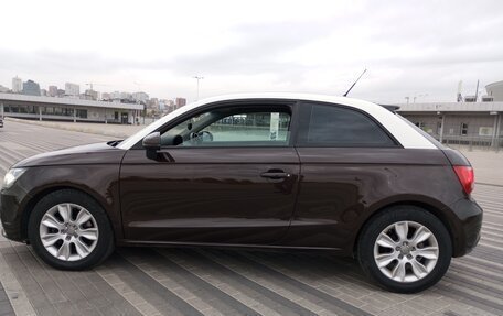 Audi A1, 2010 год, 1 070 000 рублей, 15 фотография