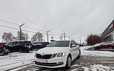 Skoda Octavia, 2019 год, 1 799 000 рублей, 3 фотография