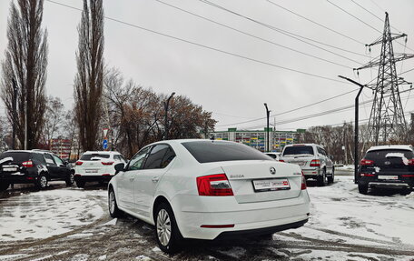 Skoda Octavia, 2019 год, 1 799 000 рублей, 4 фотография