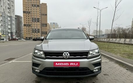 Volkswagen Tiguan II, 2020 год, 2 590 000 рублей, 3 фотография