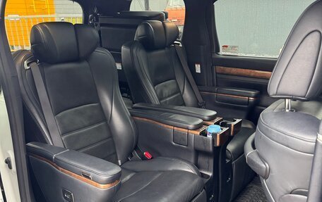 Toyota Alphard III, 2016 год, 3 600 000 рублей, 7 фотография