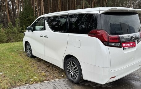 Toyota Alphard III, 2016 год, 3 600 000 рублей, 4 фотография