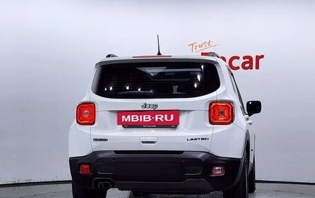 Jeep Renegade I рестайлинг, 2020 год, 1 820 000 рублей, 4 фотография