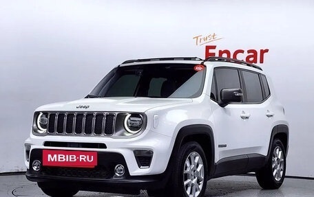 Jeep Renegade I рестайлинг, 2020 год, 1 820 000 рублей, 2 фотография