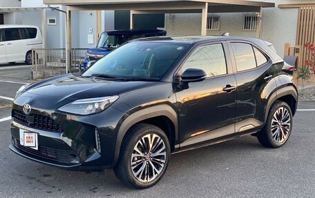 Toyota Yaris Cross, 2021 год, 1 699 000 рублей, 2 фотография