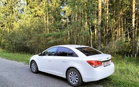 Chevrolet Cruze II, 2011 год, 680 000 рублей, 12 фотография