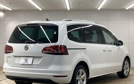 Volkswagen Sharan II, 2018 год, 2 390 000 рублей, 6 фотография