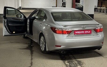 Lexus ES VII, 2013 год, 2 300 000 рублей, 10 фотография