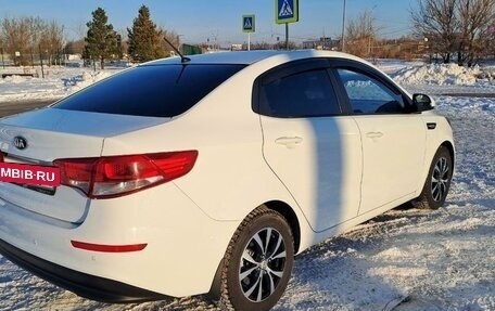 KIA Rio III рестайлинг, 2016 год, 1 450 000 рублей, 2 фотография