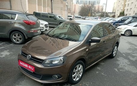 Volkswagen Polo VI (EU Market), 2015 год, 1 050 000 рублей, 7 фотография