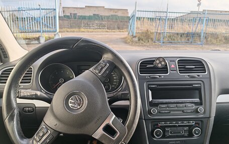 Volkswagen Golf VI, 2012 год, 800 000 рублей, 3 фотография