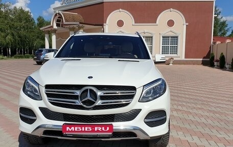 Mercedes-Benz GLE, 2017 год, 5 800 000 рублей, 15 фотография