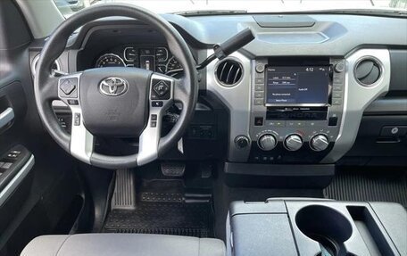 Toyota Tundra II, 2021 год, 9 285 000 рублей, 8 фотография