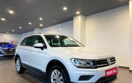 Volkswagen Tiguan II, 2019 год, 2 770 000 рублей, 1 фотография