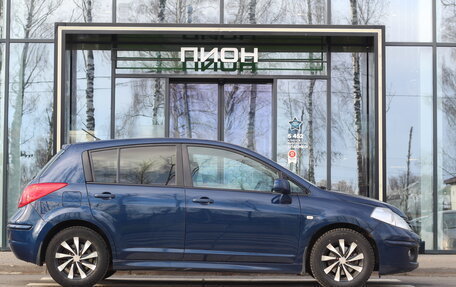 Nissan Tiida, 2010 год, 650 000 рублей, 4 фотография