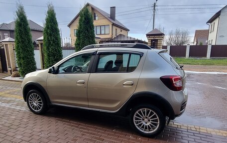 Renault Sandero II рестайлинг, 2018 год, 1 100 000 рублей, 8 фотография