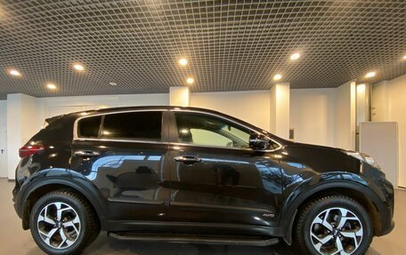 KIA Sportage IV рестайлинг, 2019 год, 2 830 000 рублей, 2 фотография