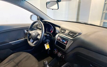 KIA Rio III рестайлинг, 2012 год, 850 000 рублей, 12 фотография