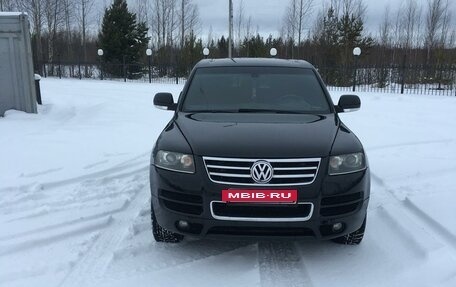 Volkswagen Touareg III, 2006 год, 1 400 000 рублей, 2 фотография