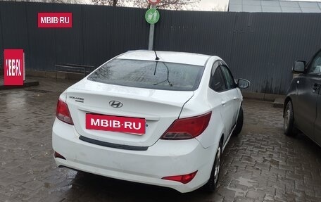 Hyundai Solaris II рестайлинг, 2016 год, 850 000 рублей, 16 фотография