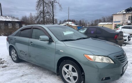 Toyota Camry, 2009 год, 1 070 000 рублей, 2 фотография