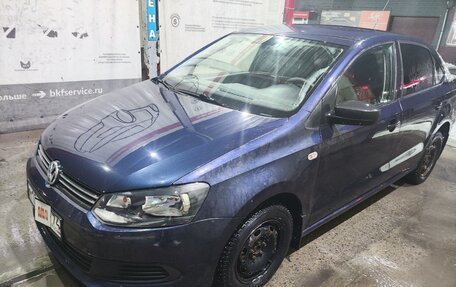 Volkswagen Polo VI (EU Market), 2010 год, 610 000 рублей, 9 фотография