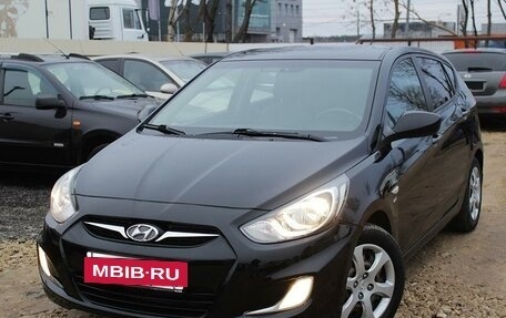 Hyundai Solaris II рестайлинг, 2014 год, 839 000 рублей, 14 фотография