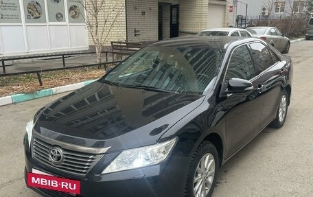 Toyota Camry, 2012 год, 1 850 000 рублей, 3 фотография