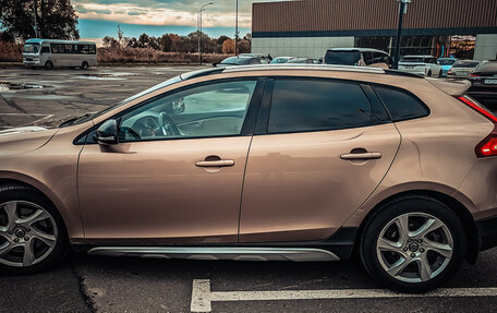 Volvo V40 Cross Country I, 2013 год, 1 850 000 рублей, 2 фотография