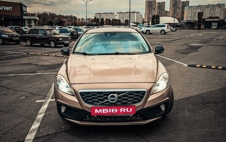 Volvo V40 Cross Country I, 2013 год, 1 850 000 рублей, 4 фотография