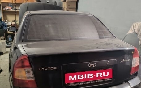 Hyundai Accent II, 2005 год, 380 000 рублей, 2 фотография