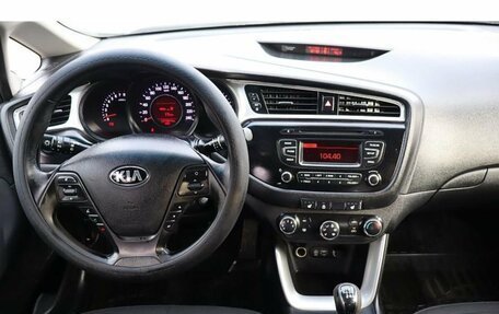 KIA cee'd III, 2015 год, 1 100 000 рублей, 8 фотография