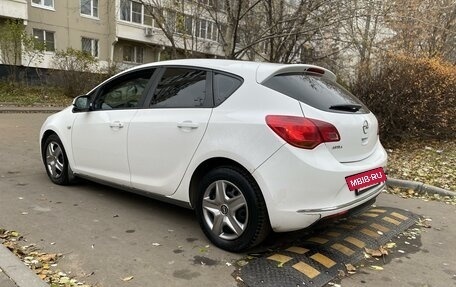 Opel Astra J, 2012 год, 645 000 рублей, 5 фотография