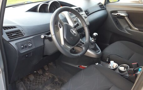 Toyota Verso I, 2009 год, 1 049 000 рублей, 8 фотография