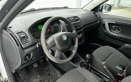 Skoda Fabia II, 2012 год, 490 000 рублей, 8 фотография